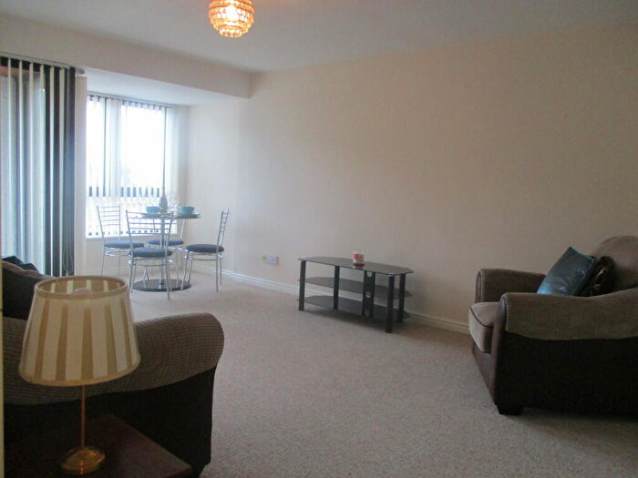 2 Bedroom Apartment To Rent In Spencer House, St. Pauls Square, CA1