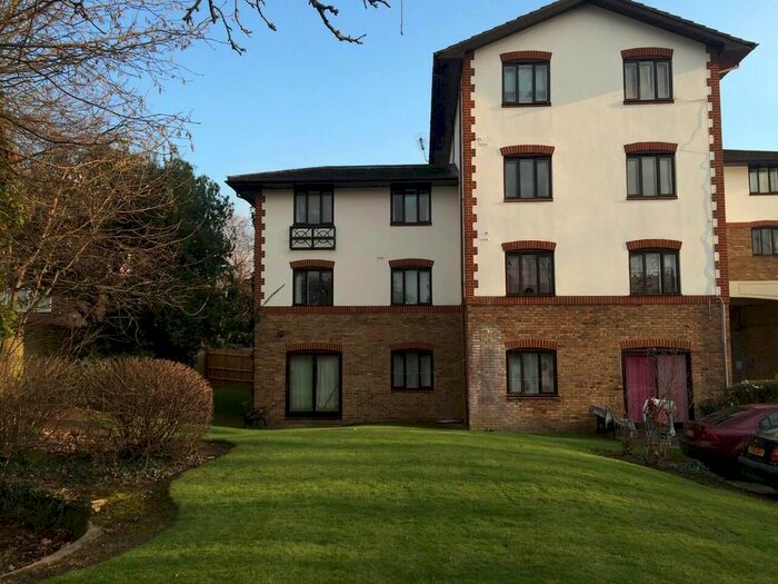 Studio To Rent In The Beeches, Lampton Road, Hounslow, TW3