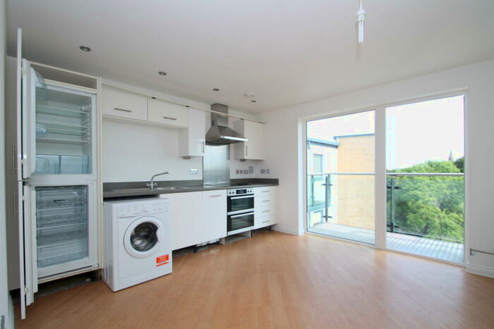 1 Bedroom Apartment To Rent In Iconia House, Homesdale Road, BR2