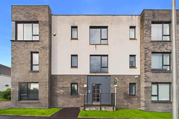 2 Bedroom Flat To Rent In Peters Gate, G61