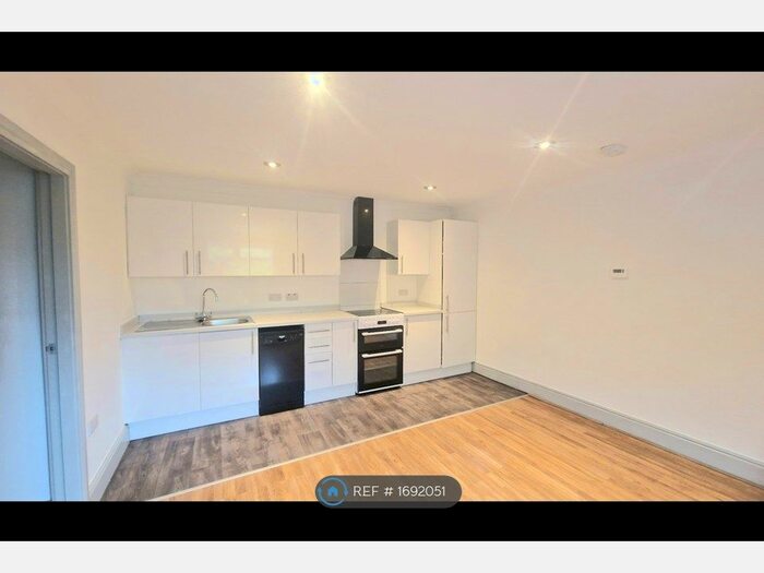 1 Bedroom Flat To Rent In Park Avenue Court, Barnsley, S70