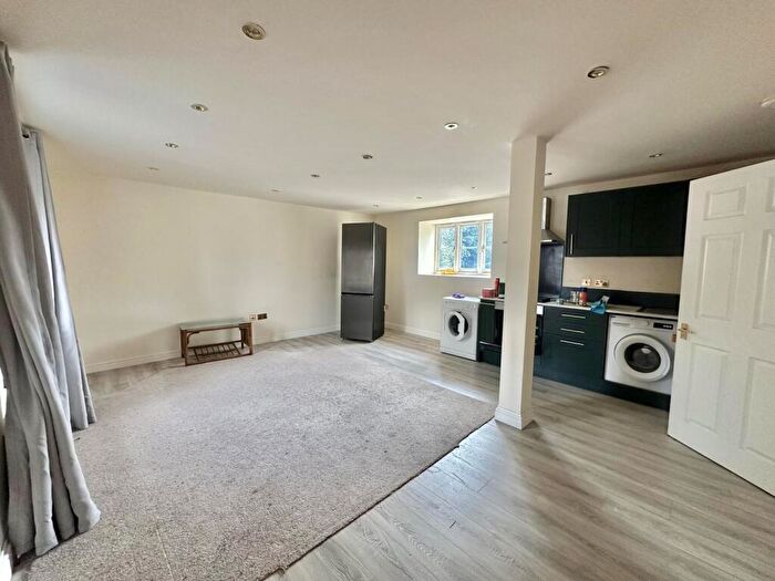 2 Bedroom Flat To Rent In Market Place, March, PE15