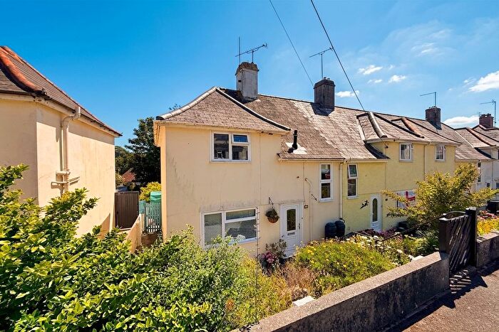 2 Bedroom Terraced House For Sale In Hillside Road, Falmouth, TR11