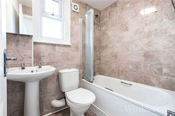 1 Bedroom Flat To Rent In Dartmouth Road, London, SE23