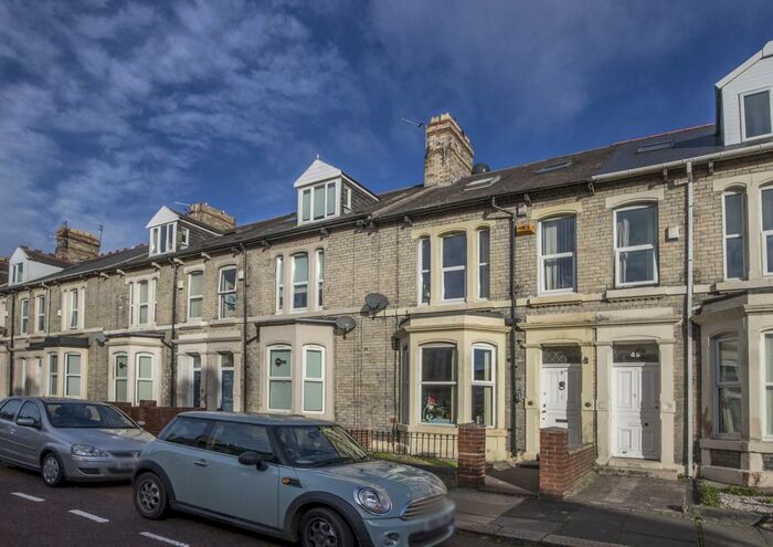 6 Bedroom Terraced House To Rent In Devonshire Place, Newcastle Upon Tyne, NE2