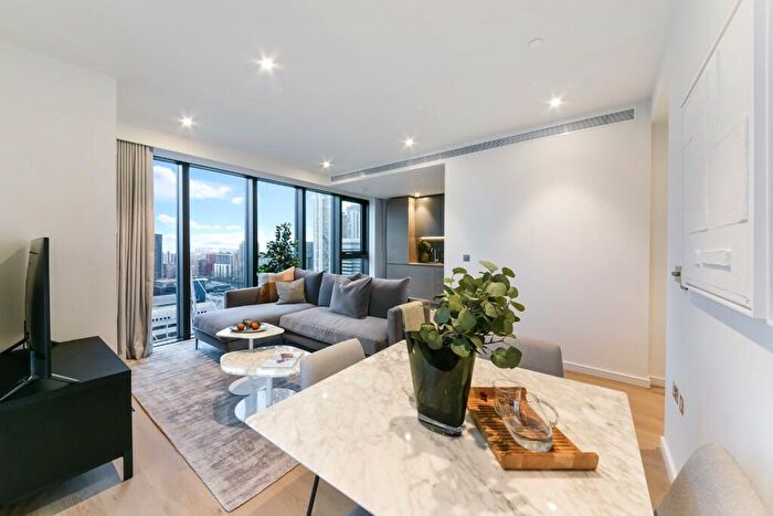 1 Bedroom Apartment To Rent In George Street, London, E14