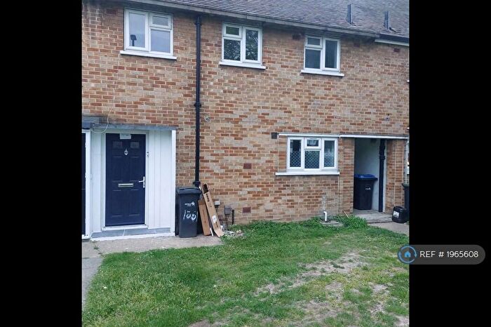 3 Bedroom Terraced House To Rent In Great Cambridge Road, Enfield, EN1