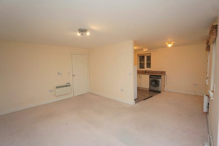 2 Bedroom Flat To Rent In Apartment 1, 120 Queen Mary Road, Sheffield, South Yorkshire S2
