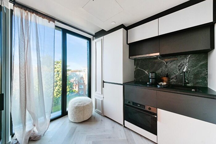 Studio To Rent In Dandi Brondesbury, Willesden Lane, London, NW2