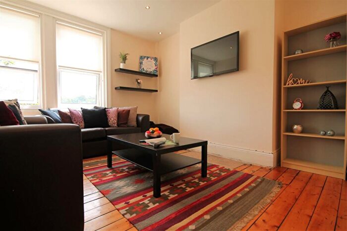 6 Bedroom Terraced House To Rent In St Georges Terrace, Jesmond, NE2