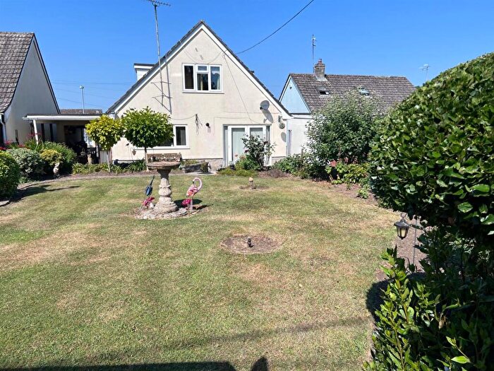 4 Bedroom House For Sale In Clarendon Close, Gillingham, SP8