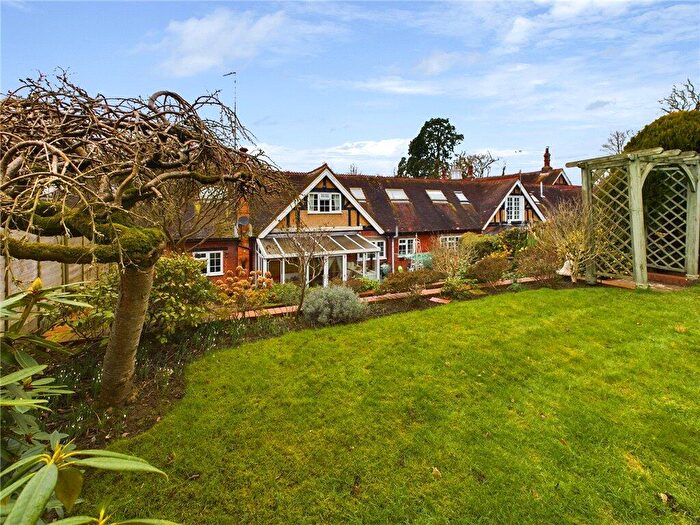 3 Bedroom Terraced House For Sale In B The Clock House, Watling Street, Little Brickhill, MK17