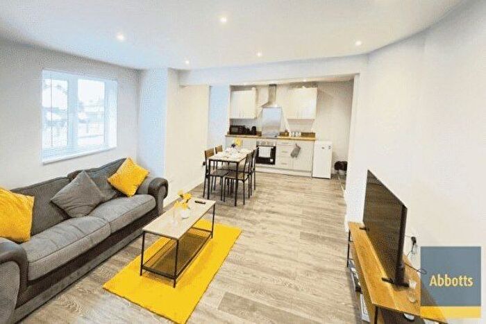 1 Bedroom Flat To Rent In Bramford Road, Ipswich, IP1