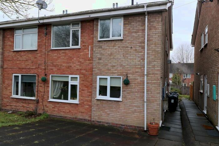 2 Bedroom Maisonette To Rent In Vicarage Close, Great Barr, Birmingham, B42