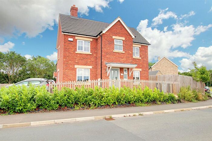 3 Bedroom Semi-Detached House For Sale In Tuplin Road, Mablethorpe, LN12