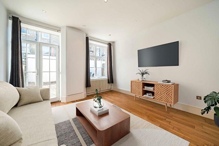 2 Bedroom Flat For Sale In Stanley Grove, Diamond Conservation Area, SW8