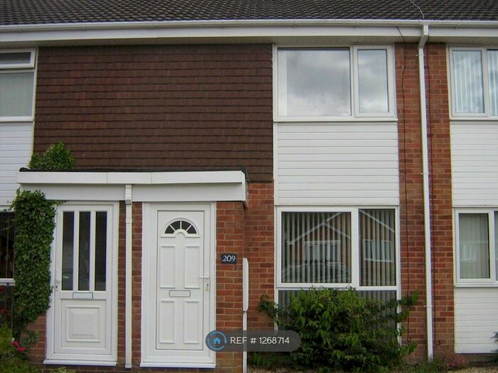 2 Bedroom Terraced House To Rent In Leeson Drive, Ferndown BH22