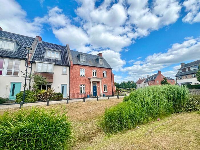 1 Bedroom House To Rent In Scribers Drive, Upton, Northampton, NN5