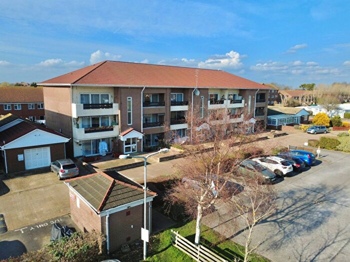 2 Bedroom Flat For Sale In Viking Way, Eastbourne, BN23