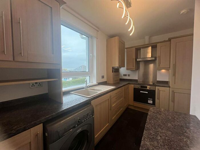 2 Bedroom Flat For Sale In Finlaystone Road, Kilmacolm, PA13