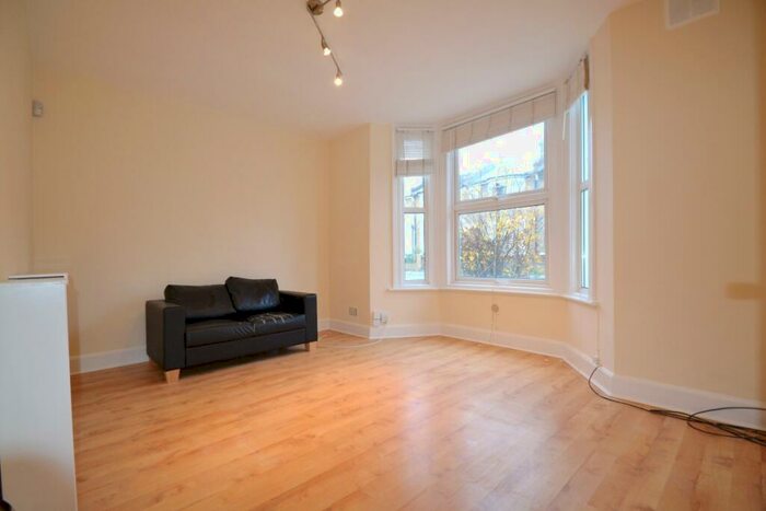 1 Bedroom Flat To Rent In Ryecroft Road, SE13