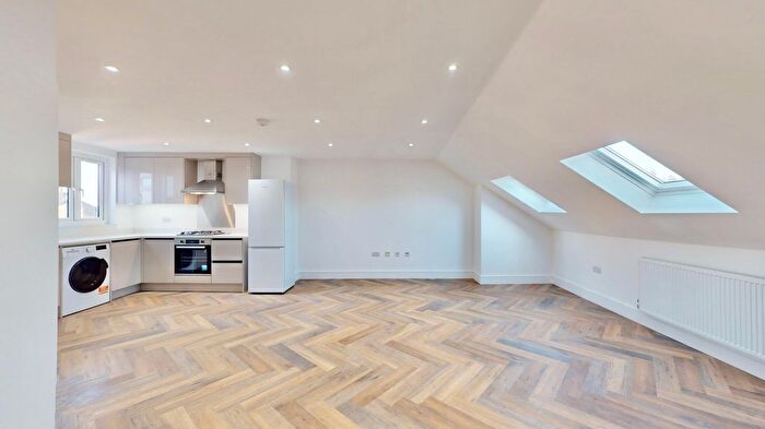 1 Bedroom Flat To Rent In South Ealing Road, London, W5