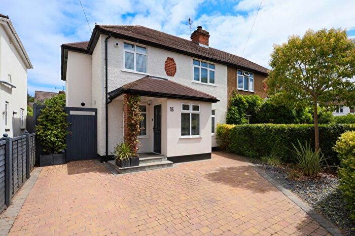 3 Bedroom Semi-Detached House For Sale In Garden Close, Addlestone, Surrey, KT15