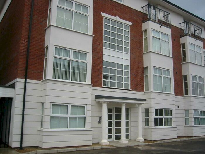 2 Bedroom Apartment To Rent In Chancellor Court, Liverpool, L8