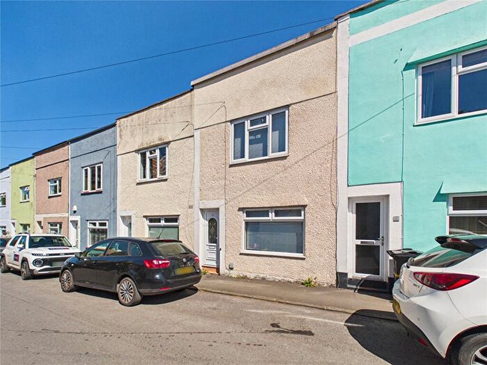 2 Bedroom Terraced House For Sale In Sion Road, Bristol, BS3