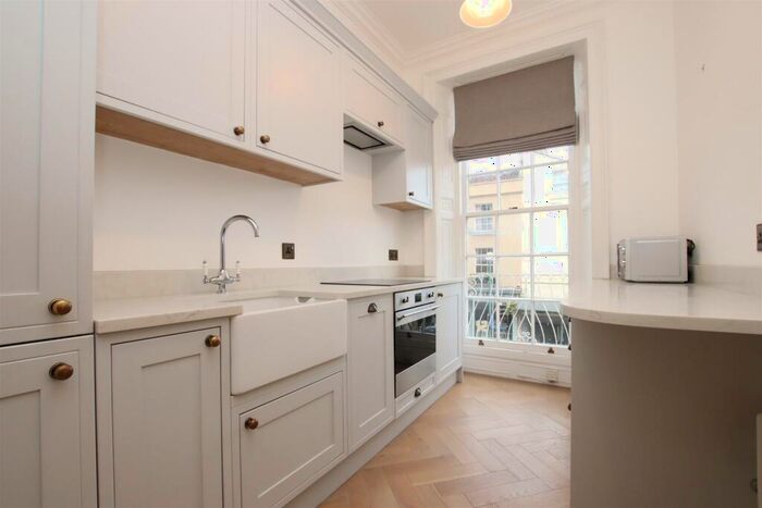 1 Bedroom Flat To Rent In Belvedere, Bath, BA1