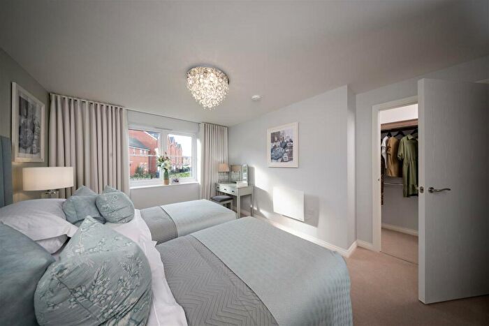 1 Bedroom Apartment For Sale In Nash Road, Westwood Cross, Margate, CT9