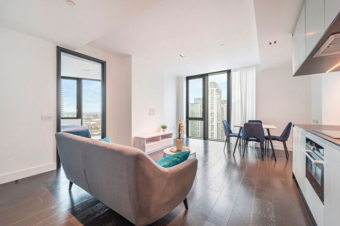 1 Bedroom Flat For Sale In Marsh Wall, South Quay, E14