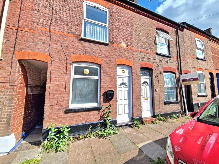 2 Bedroom Property To Rent In May Street, Luton, LU1