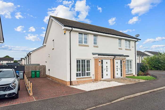 3 Bedroom Semi-Detached House To Rent In Dalrymple Crescent, Rutherglen, South Lanarkshire, G73