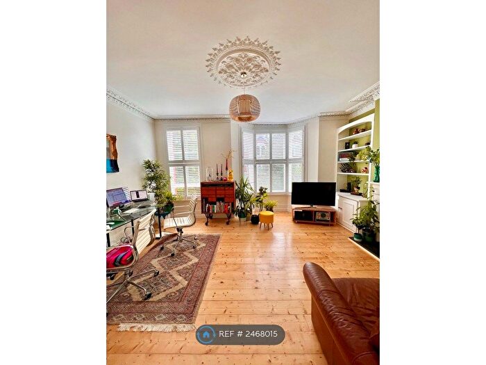 1 Bedroom Flat To Rent In Cornwall Road, London, N4