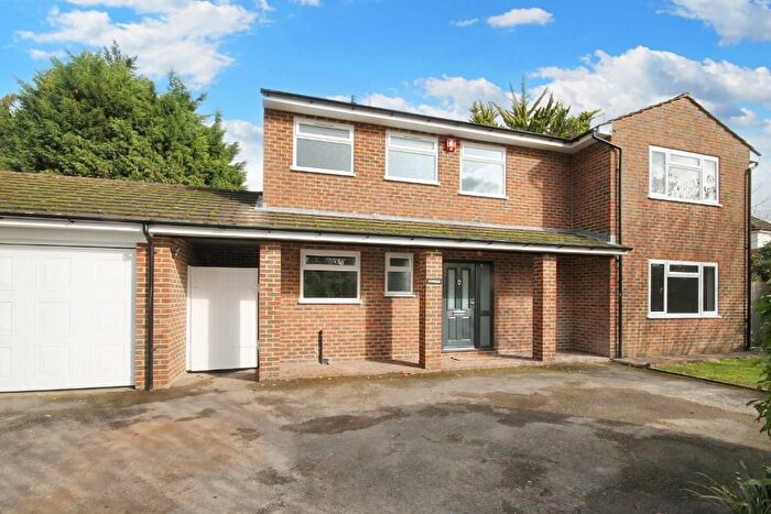 4 Bedroom Detached House To Rent In Grange Road, Leatherhead, KT22