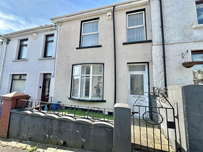3 Bedroom Terraced House To Rent In Tynycoed Terrace, Penydarren, CF47