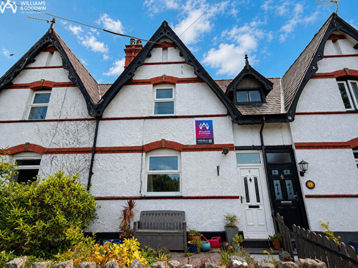 3 Bedroom Terraced House For Sale In Nant Y Mount, Bangor, Gwynedd, LL57