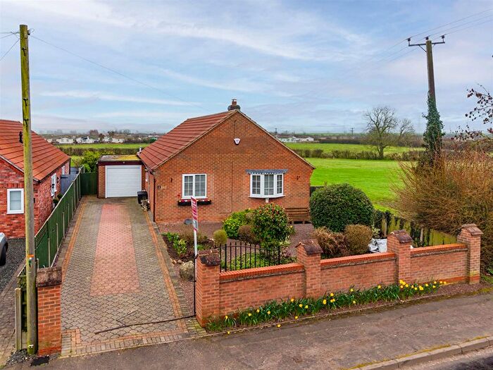 3 Bedroom Detached Bungalow For Sale In Sedgebrook Road, Allington, NG32