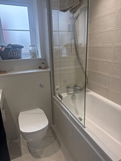 2 Bedroom Flat To Rent In Cannock Chase Place, Ramsay Drive, Tonbridge, Kent, TN12