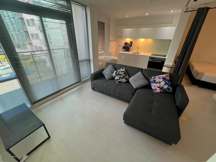 Studio To Rent In Manor Mills, Ingram Street, LS11