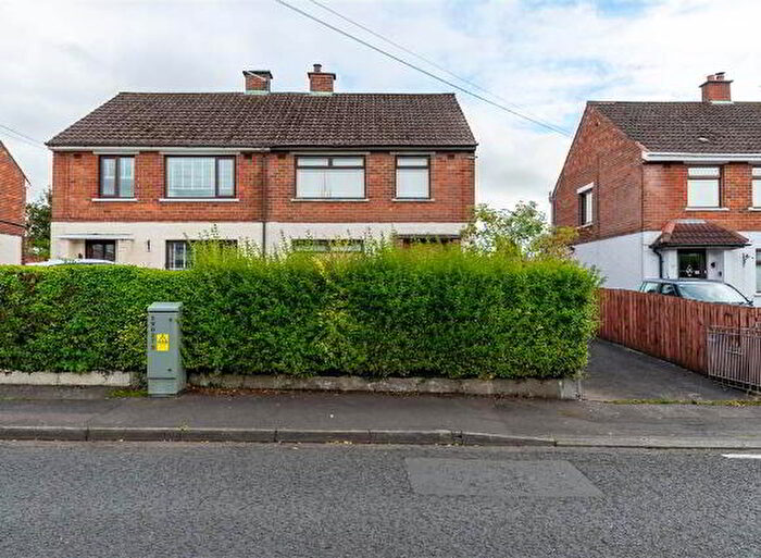 3 Bedroom Semi-Detached House For Sale In Erinvale Avenue, Belfast, BT10