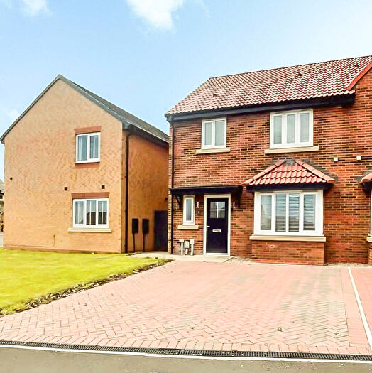 3 Bedroom Semi-Detached House For Sale In Lufton Close, Ryhope Colliery, Sunderland, SR2