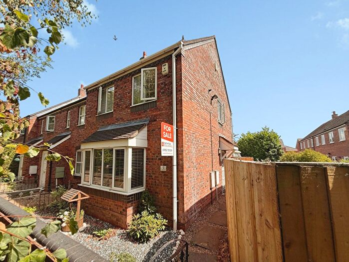 3 Bedroom End Terrace House For Sale In Goldney Court, Horsehay, TF4