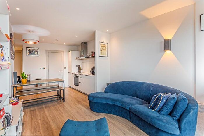 1 Bedroom Apartment To Rent In Merrion Avenue Stanmore, HA7