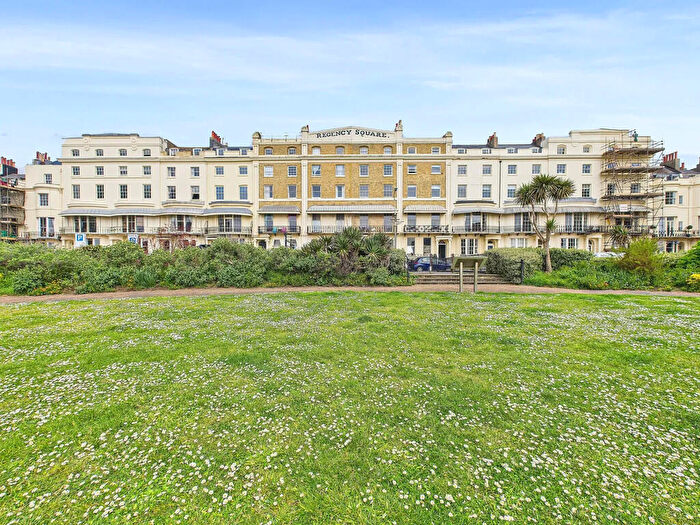 2 Bedroom Apartment To Rent In Regency Square, Brighton, BN1