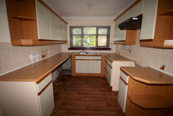 2 Bedroom Terraced House For Sale In Davarr Place, Falkirk, FK1