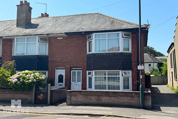 4 Bedroom Terraced House To Rent In Palmerston Road, Bournemouth, BH1
