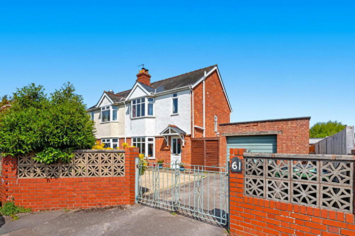 3 Bedroom Semi-Detached House For Sale In Hucclecote Rd, Hucclecote, Gloucester, GL3