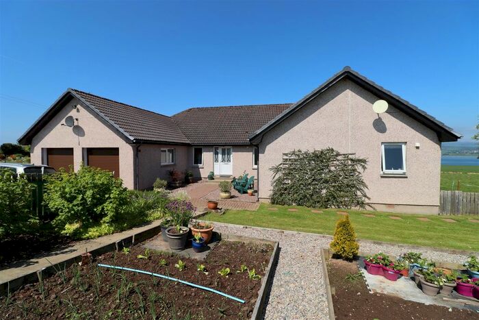 5 Bedroom Detached Bungalow For Sale In Cullicudden Farmhouse, Balblair, Dingwall, IV7